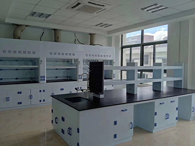 實驗臺廠家：中央實驗臺和實驗邊臺有啥區別？