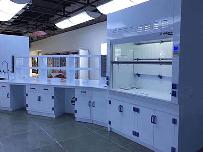 實驗室家具包括什么？怎么用？